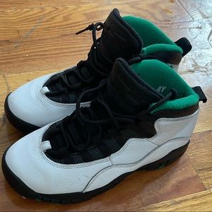 Air Jordan 10s